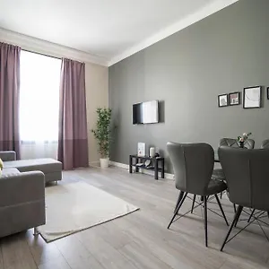 https://brand-new-luxury-2-bedroom-apartment-near-augarten.vienna-besthotels.com